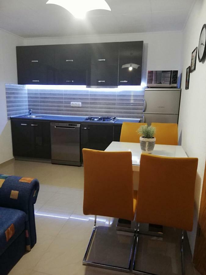 Apartmani Poljanec Vir Esterno foto
